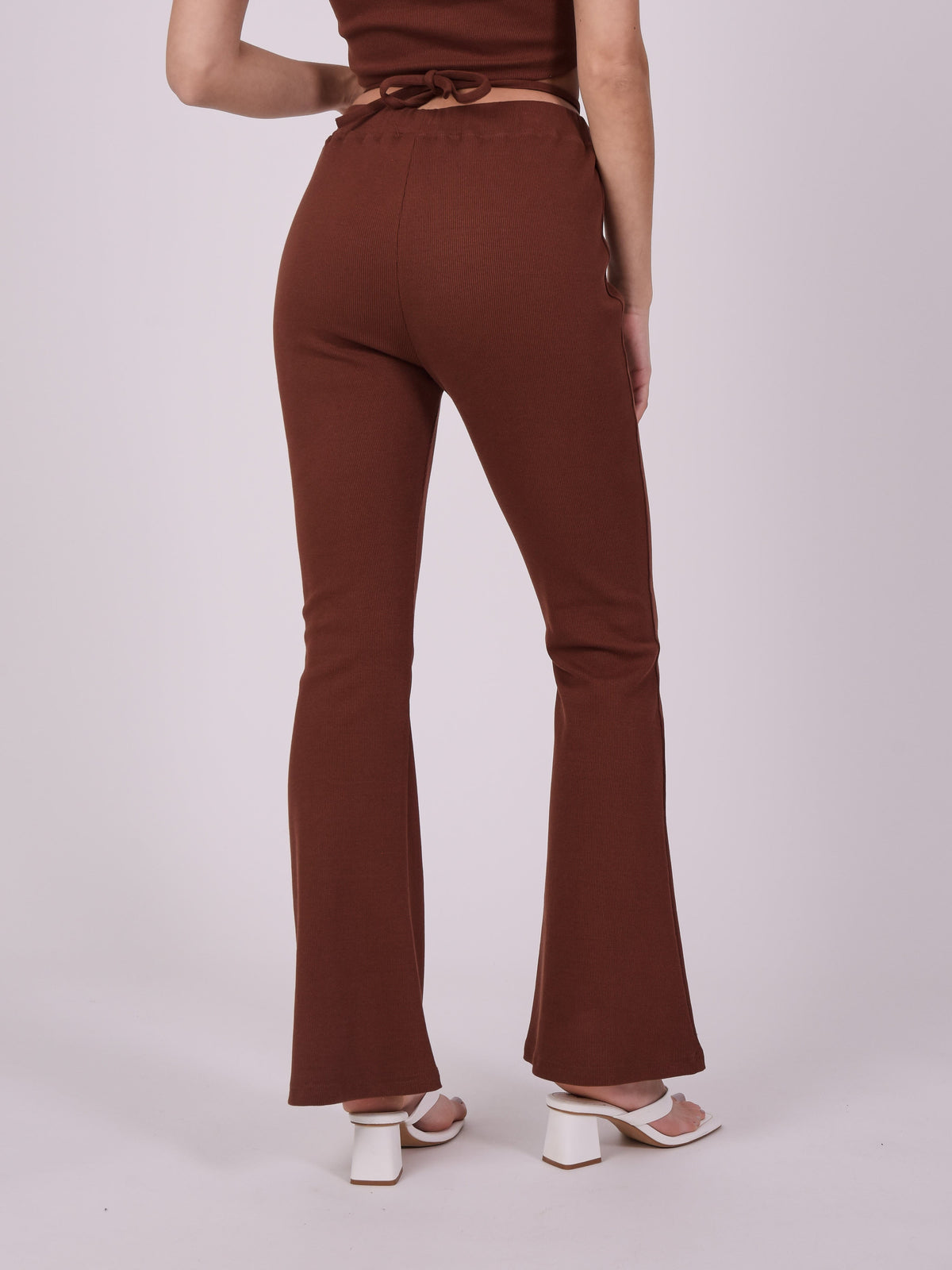 Pantalón Acampanado con Tira Marrón