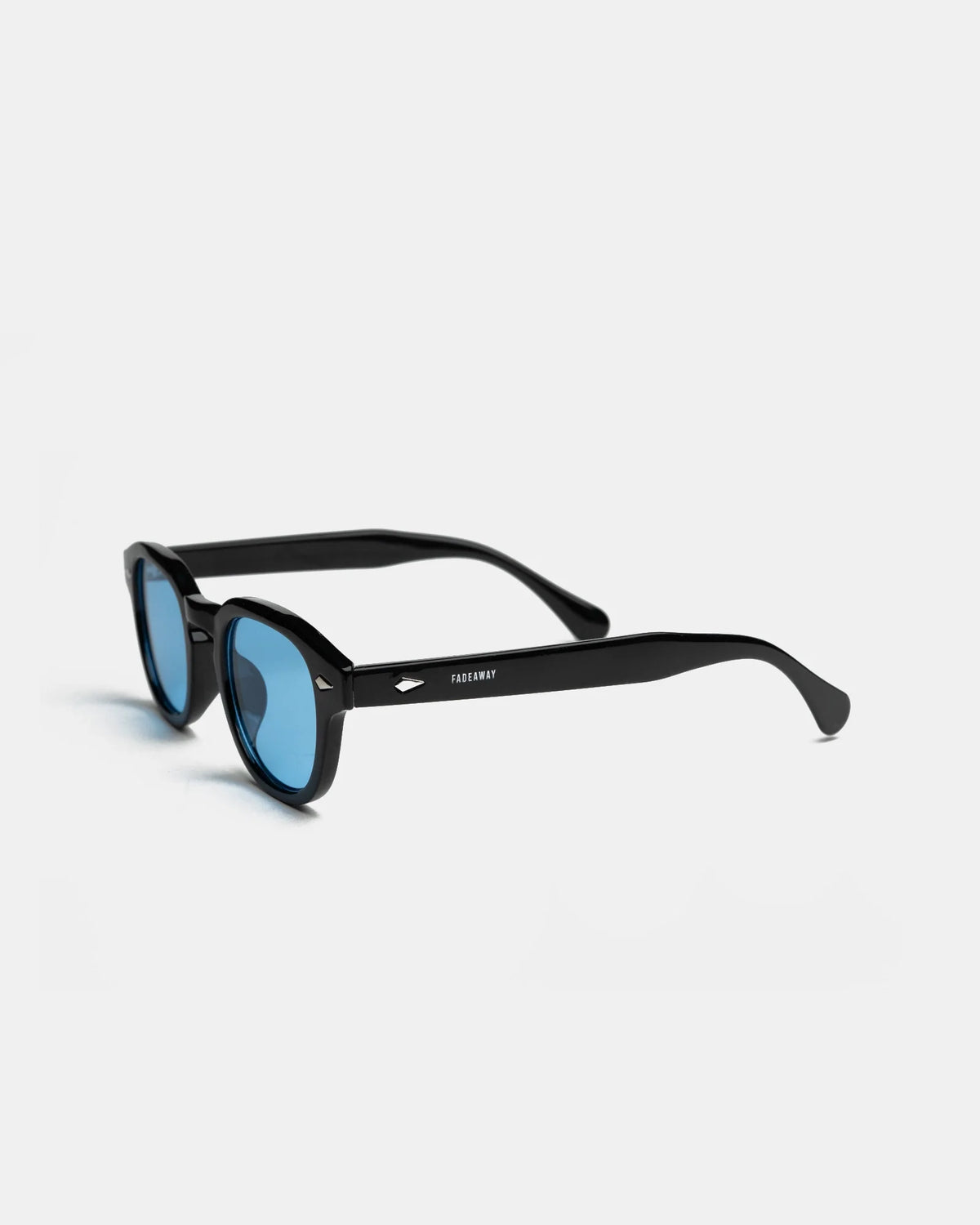 FADE BLACK BLUE