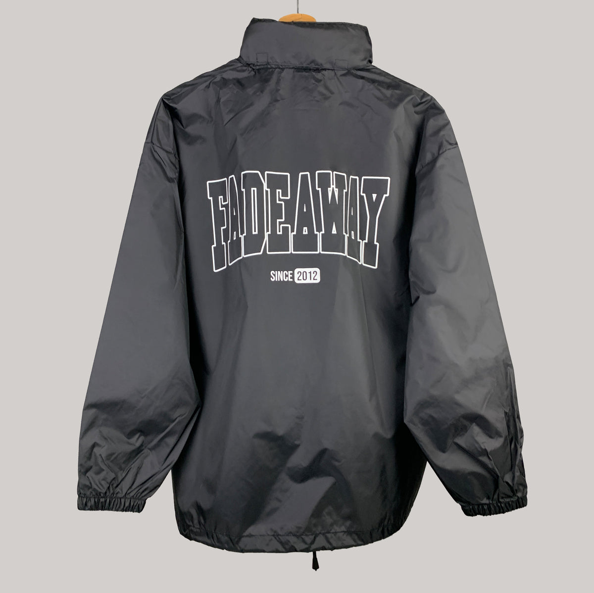 WIND COLLEGE BLACK