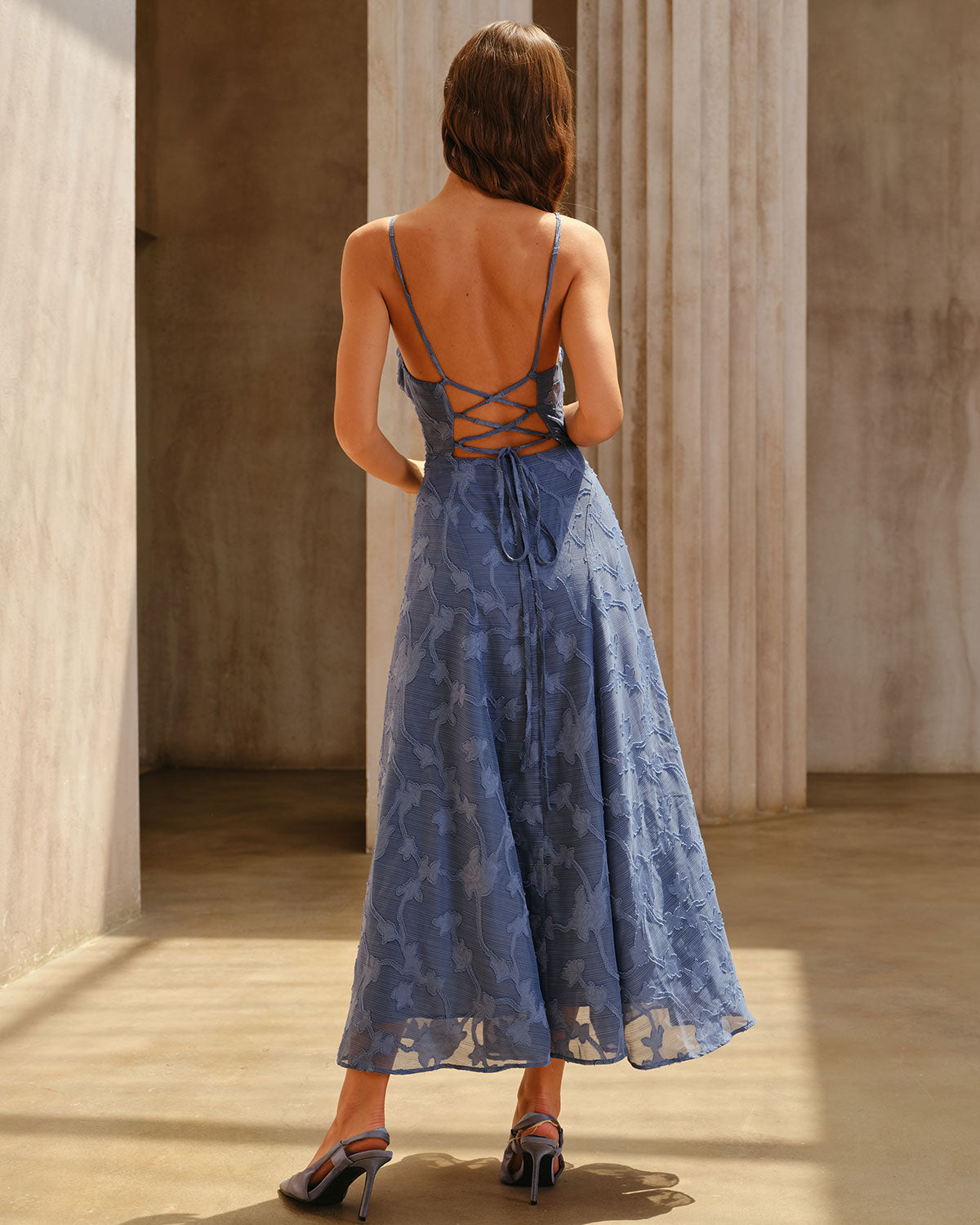 Paloma | Vestido Largo de Jacquard Floral Azul Mujer Escote Cuadrado Tirantes