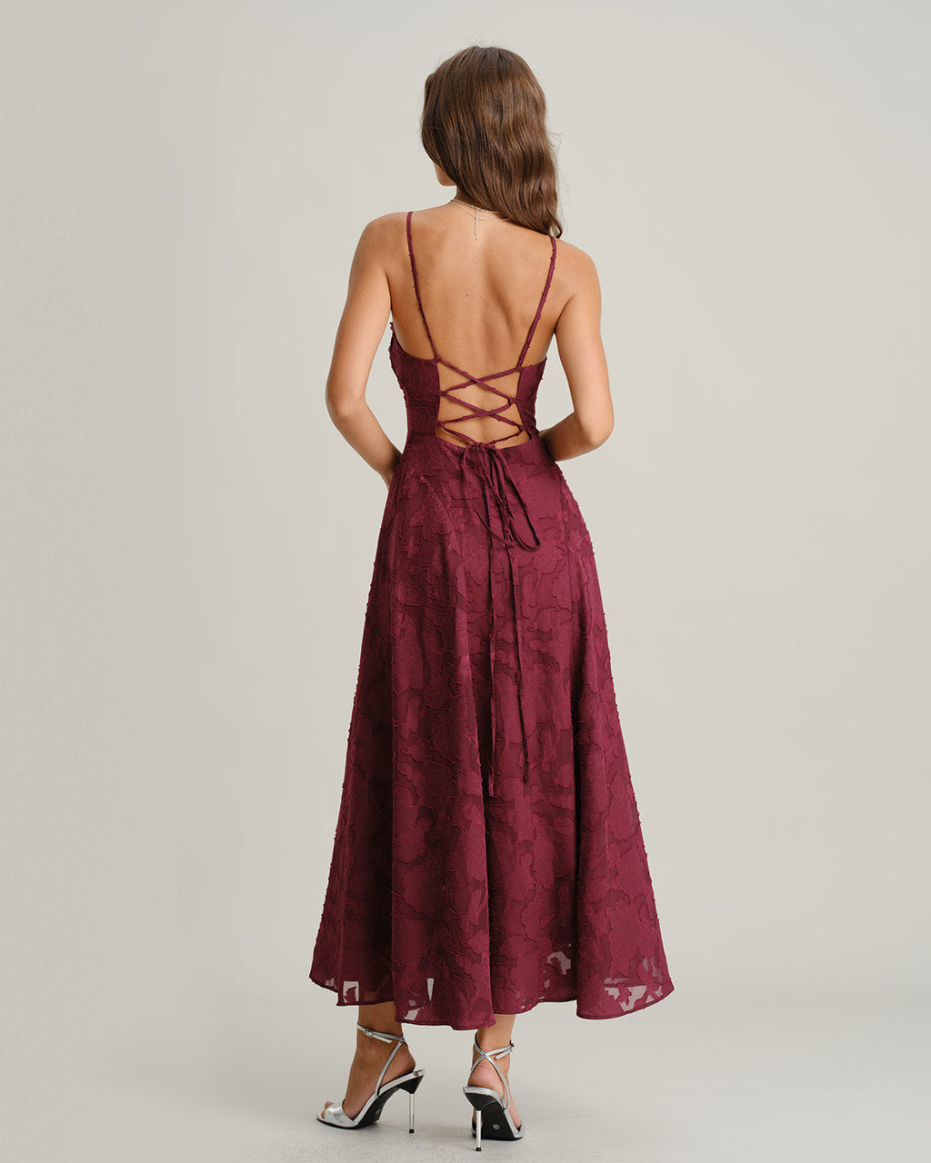 Aurora | Vestido Largo de Jacquard Burdeos Mujer Escote Cuadrado Espalda Cruzada